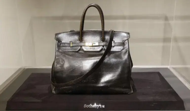 An Empire of Elegance: Hermès Heirs Collect Record Dividend Amid Surging Global Demand