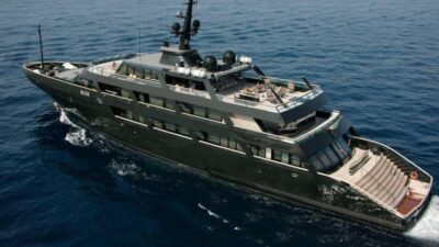 Giorgio Armani disliked strong sunlight so much that he trained his crew on the $60 million superyacht Maìn to follow him and constantly flip mechanical shutters so no glare would ever touch his eyes